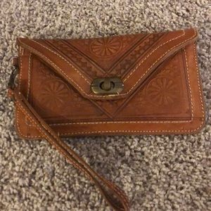 Genuine leather embroidered wallet